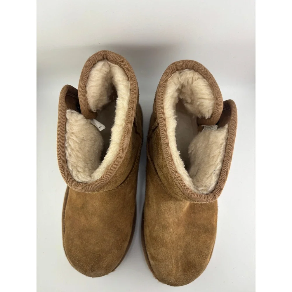 UGG Classic Mini II Chestnut Suede Sheepskin Boots Kids Size 3 1118890K